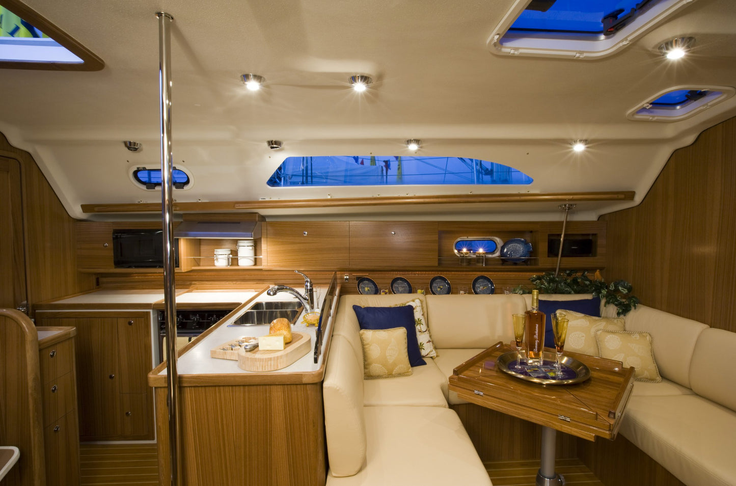 Interior Ultraleather Cushions - C-445