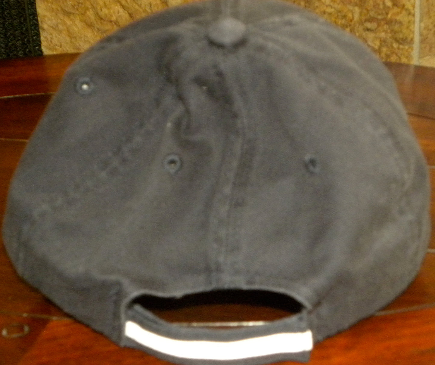 Navy/White Back