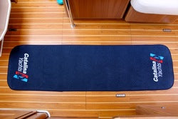 Catalina Runner - Navy - Catalina Yachts Logo